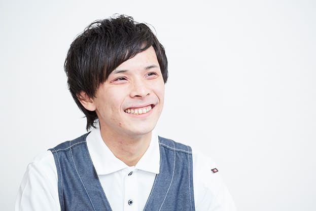 店舗事業本部 Bグループ 枚方堂山店 店長　森本　崇人