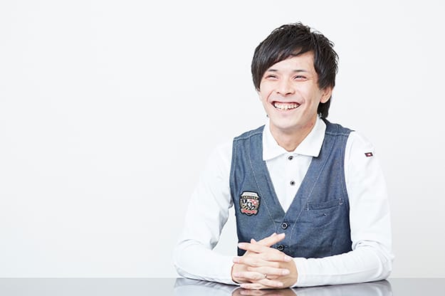 店舗事業本部 Bグループ 枚方堂山店 店長　森本　崇人03